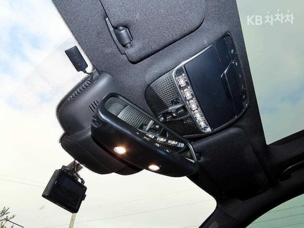 Mercedes-Benz New S-ClassS500L W222 - 15