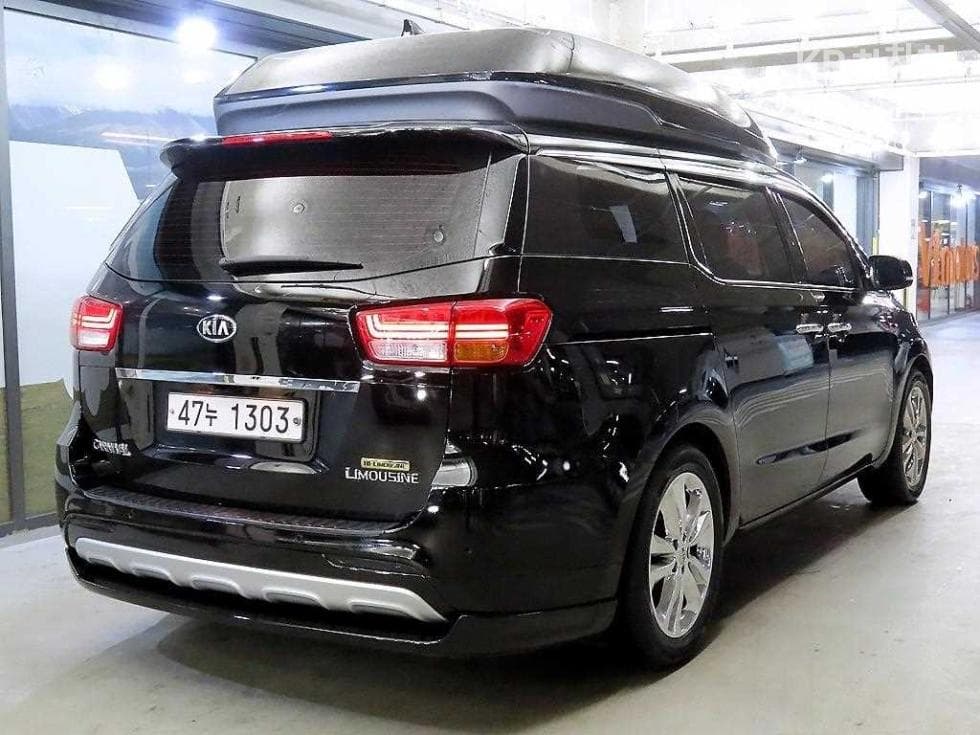 Киа All New Канивал7-местен (Лимузин) 2.2 Дизел Висок Лимузин (Канивал) VIP - 4