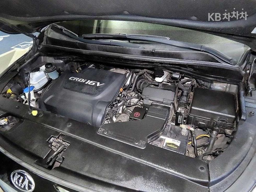 Киа All New Канивал7-местен (Лимузин) 2.2 Дизел Висок Лимузин (Канивал) VIP - 19