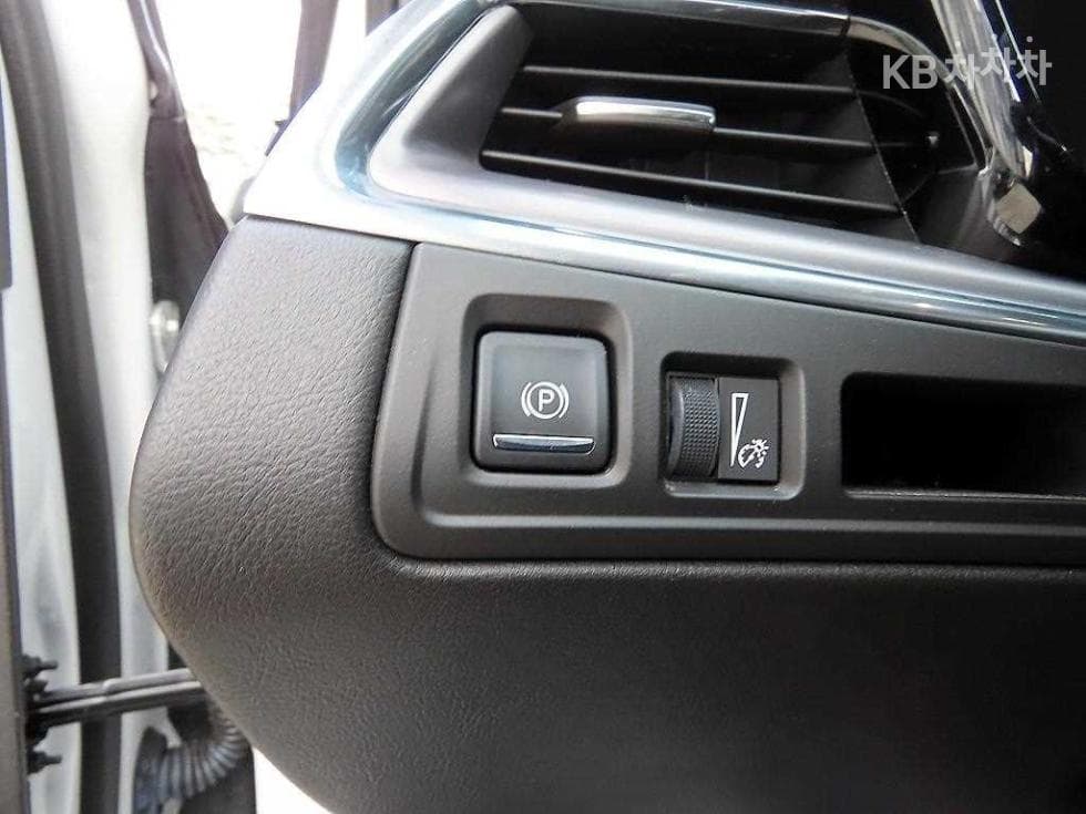 캐딜락 XT53.6 Premium - 12