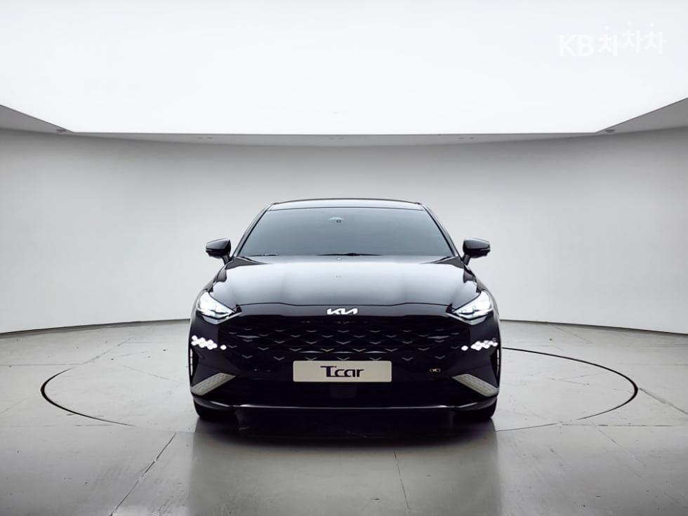 Kia K8 Hybrid1.6 Turbo Noblesse - 2