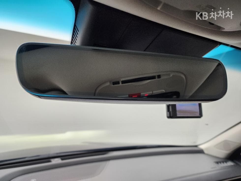 Kia K8 Hybrid1.6 Turbo Noblesse - 11