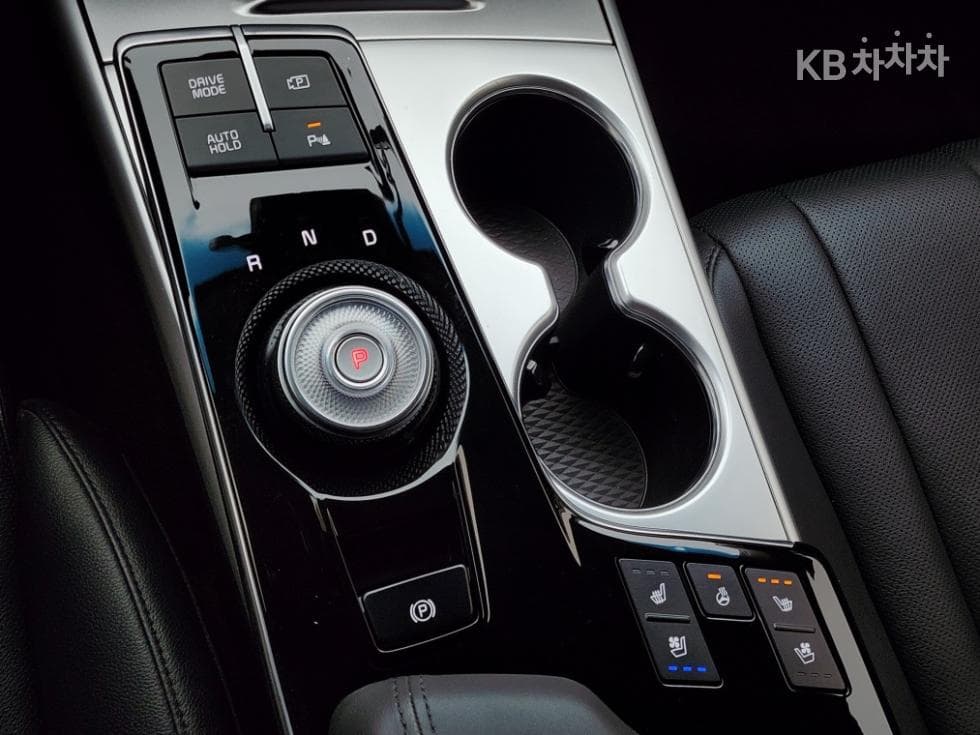 Kia K8 Hybrid1.6 Turbo Noblesse - 14