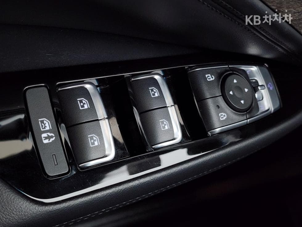 Kia K8 Hybrid1.6 Turbo Noblesse - 15