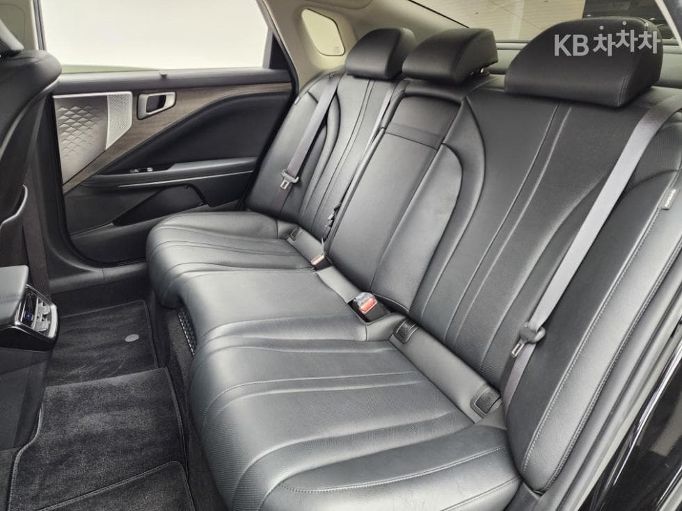 Kia K8 Hybrid1.6 Turbo Noblesse - 19