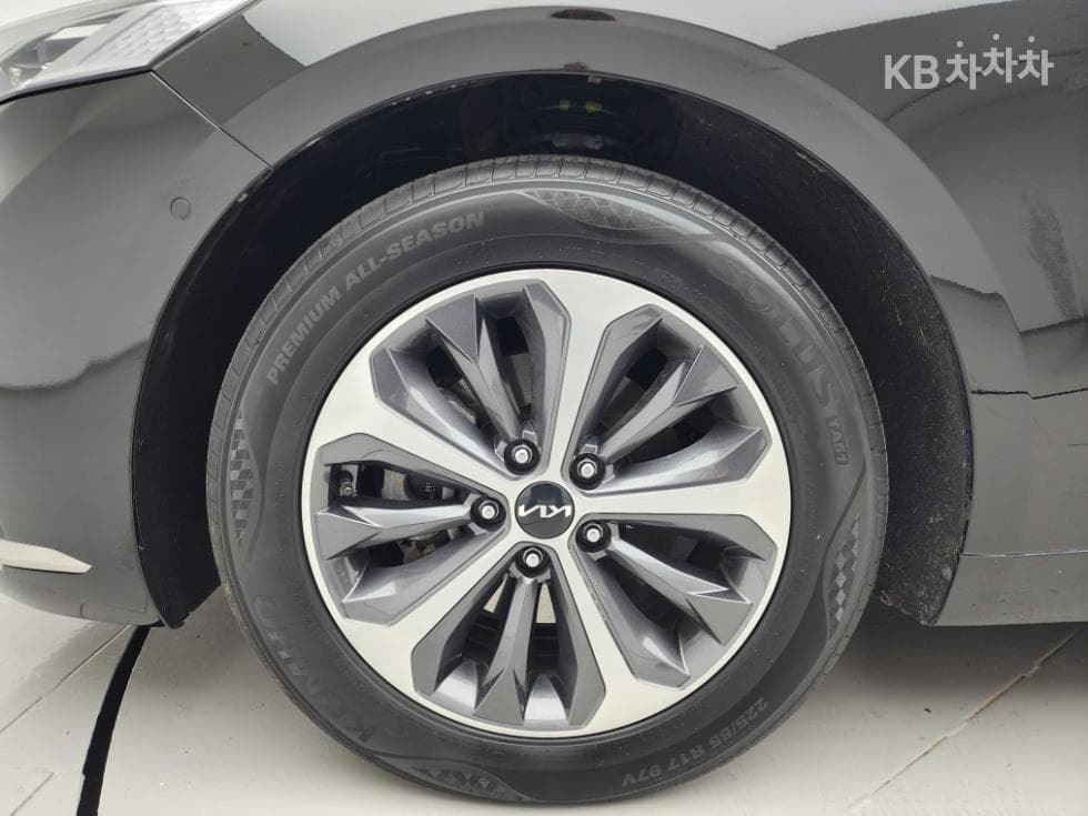 Kia K8 Hybrid1.6 Turbo Noblesse - 25
