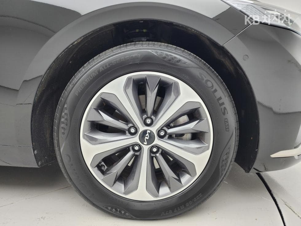 Kia K8 Hybrid1.6 Turbo Noblesse - 27