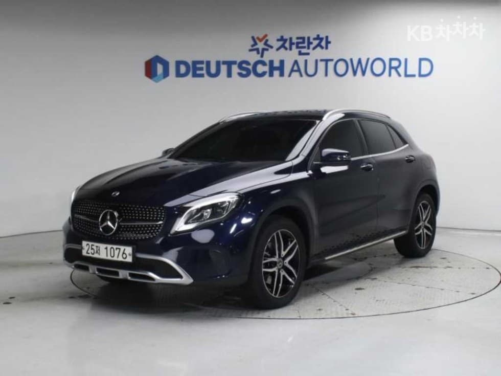 Mercedes-Benz GLA X156 GLA220 Стандартен - Image 1