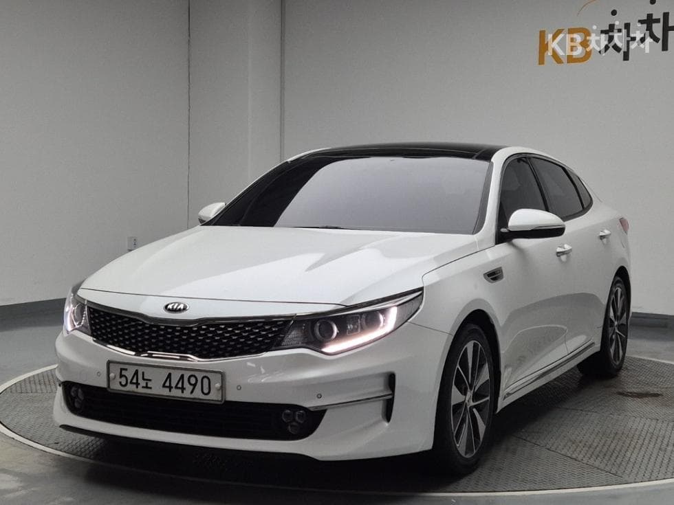 Киа K5 Второ поколение 2.0 Бензин MX Noblesse - Image 1