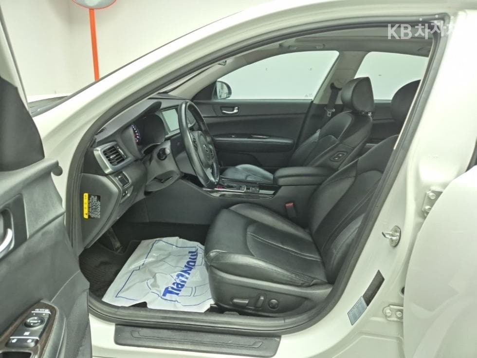 Киа K5 Второ поколение2.0 Бензин MX Noblesse - 11