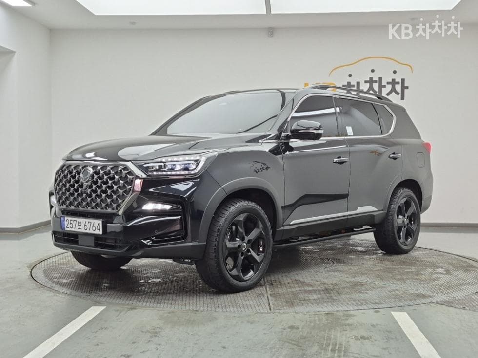 KG Mobility Rexton New 아레나 2.2 AWD 써밋 - Image 1