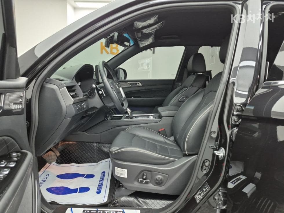 КейДжи Мобилити Rexton Нов 아레나2.2 AWD 써밋 - 11