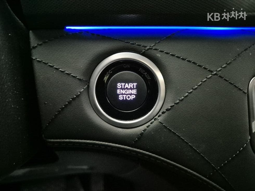 КейДжи Мобилити Rexton Нов 아레나2.2 AWD 써밋 - 17