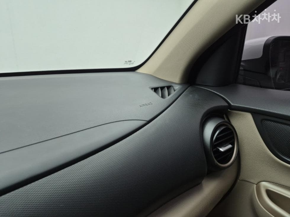 Hyundai Kona1.6 Turbo Modern 아트 - 17