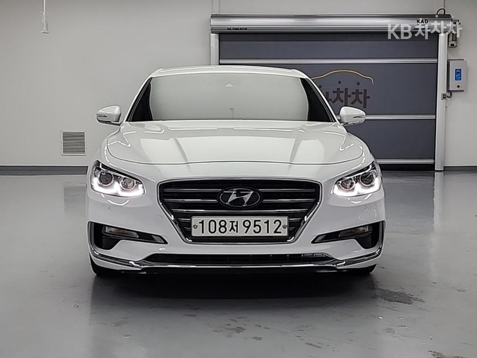 Hyundai Grandeur (Azera)IG2.4 Modern Standard - 2