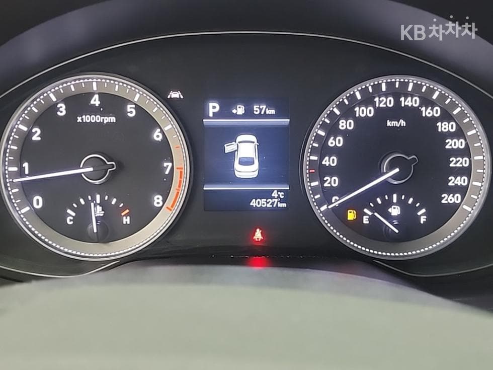 Hyundai Grandeur (Azera)IG2.4 Modern Standard - 6