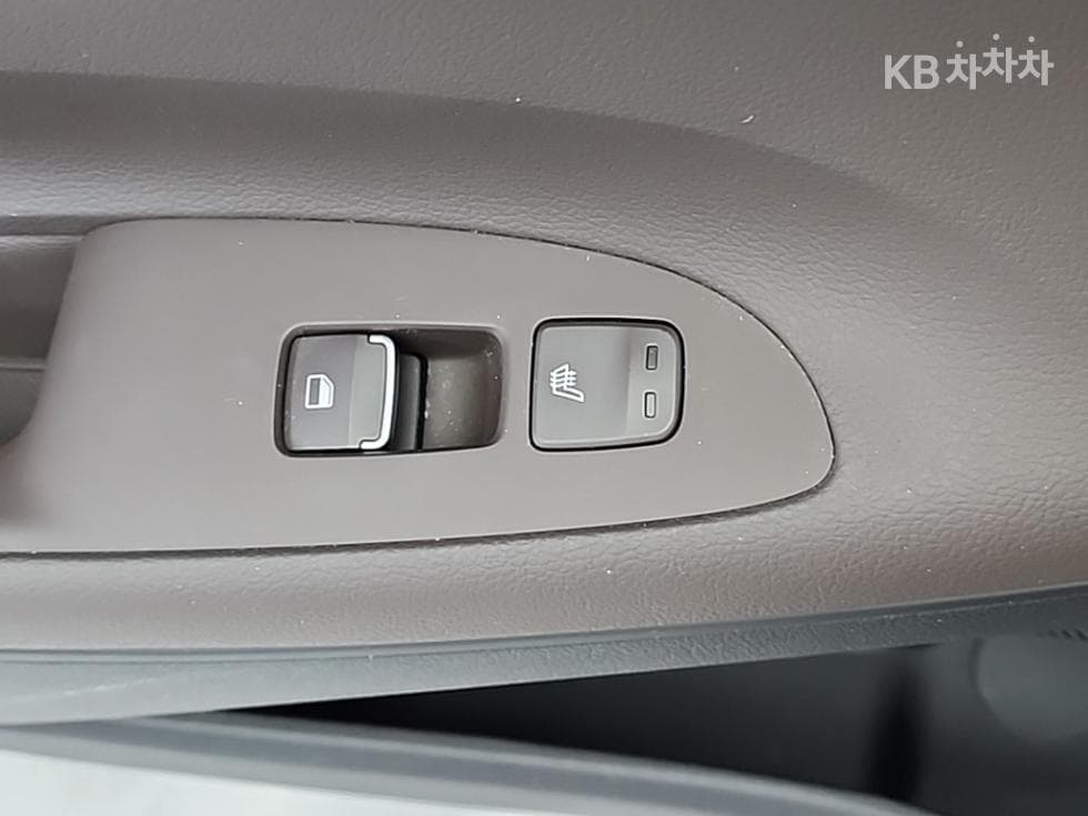 Hyundai Grandeur (Azera)IG2.4 Modern Standard - 14