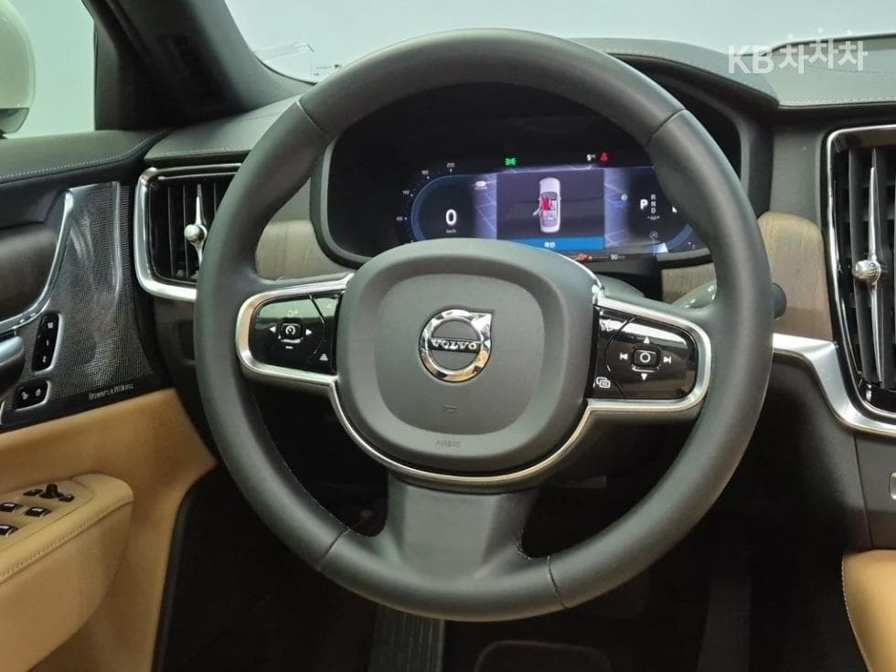 Volvo S90 Второ поколениеB6 AWD Ultimate Bright - 9