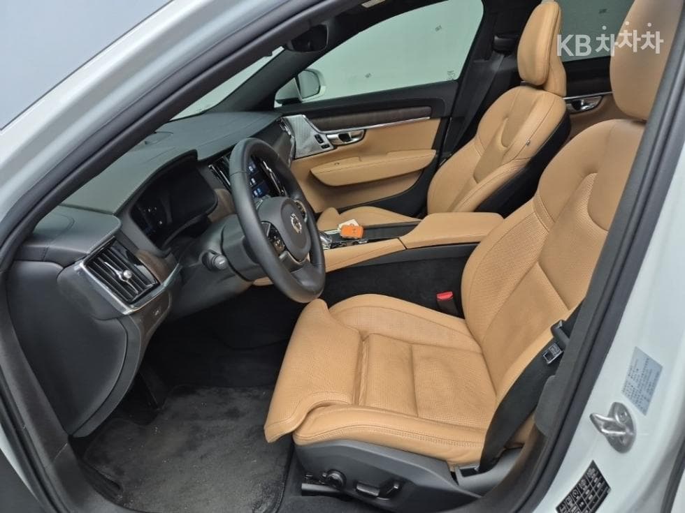 Volvo S90 Второ поколениеB6 AWD Ultimate Bright - 11