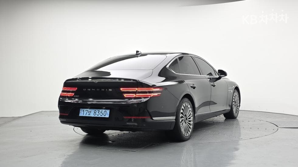 Genesis ELECTRIFIED G80EV Standard - 2