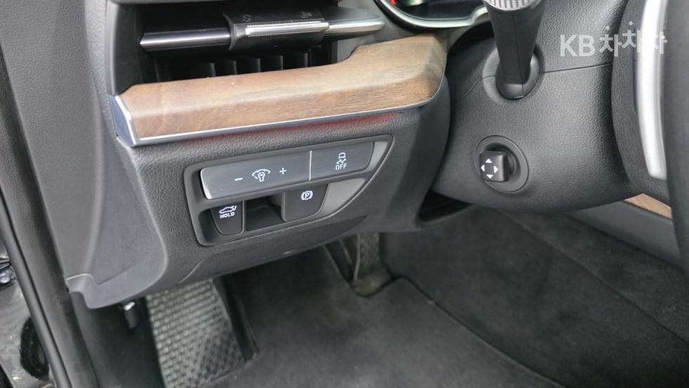 Genesis ELECTRIFIED G80EV Standard - 17