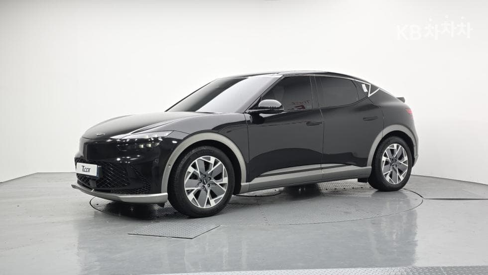 Genesis GV60 Standard 2WD Standard - Image 1