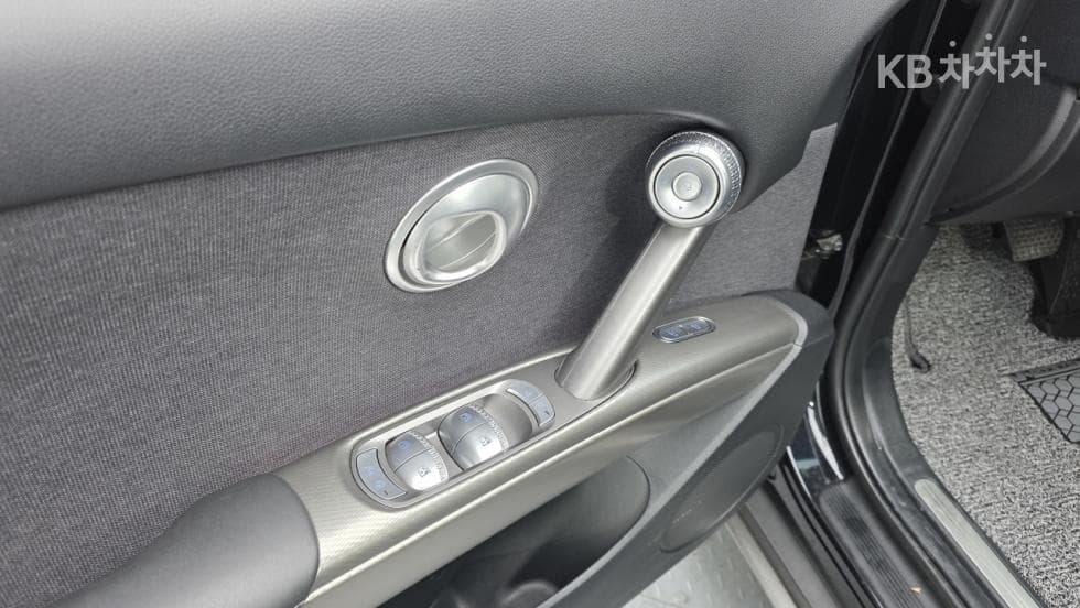 Genesis GV60Standard 2WD Standard - 16