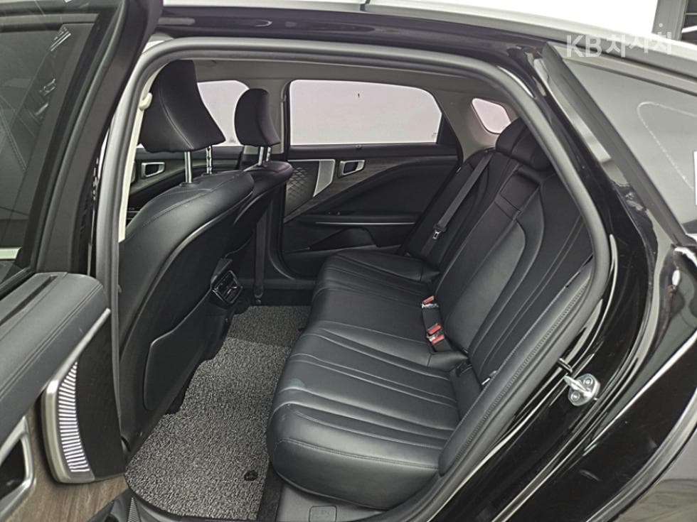 Kia K82.5L gasoline Noblesse - 12