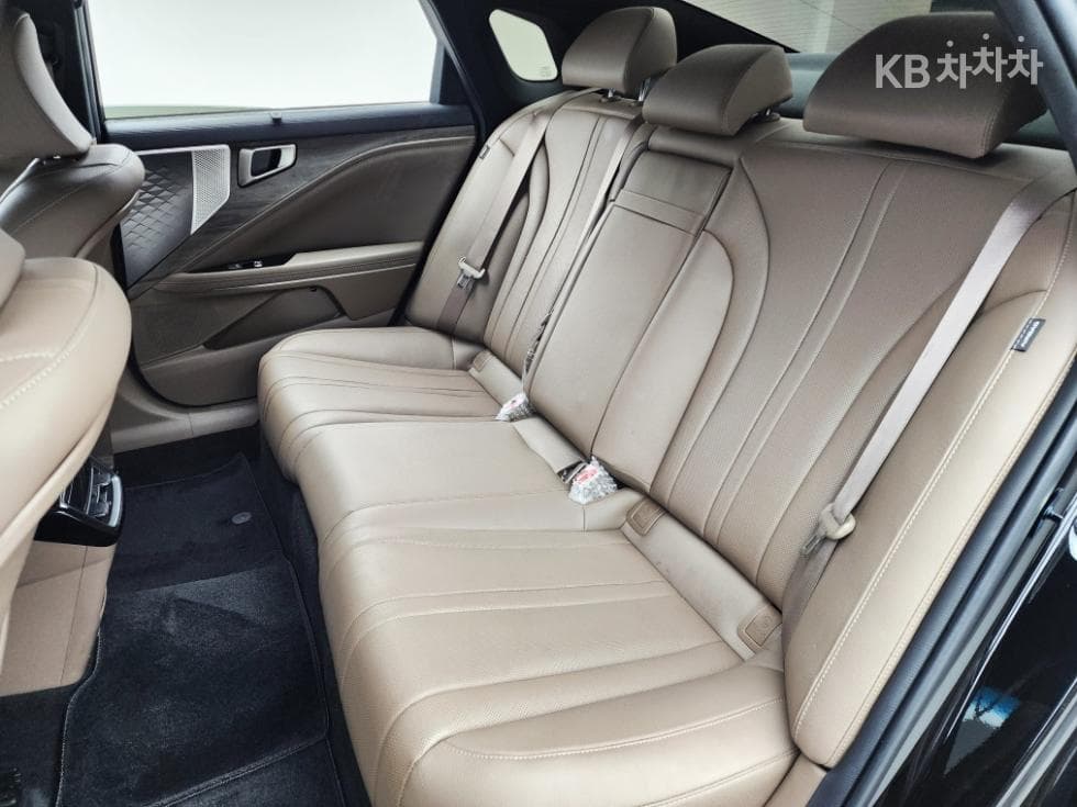 Kia K82.5L gasoline Noblesse - 21