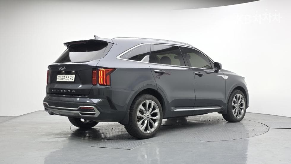 Kia Sorento 4th generation2.2 Diesel 2WD Trendy - 4