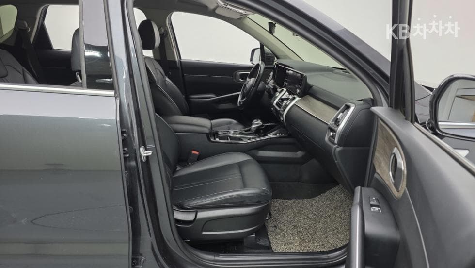 Kia Sorento 4th generation2.2 Diesel 2WD Trendy - 7