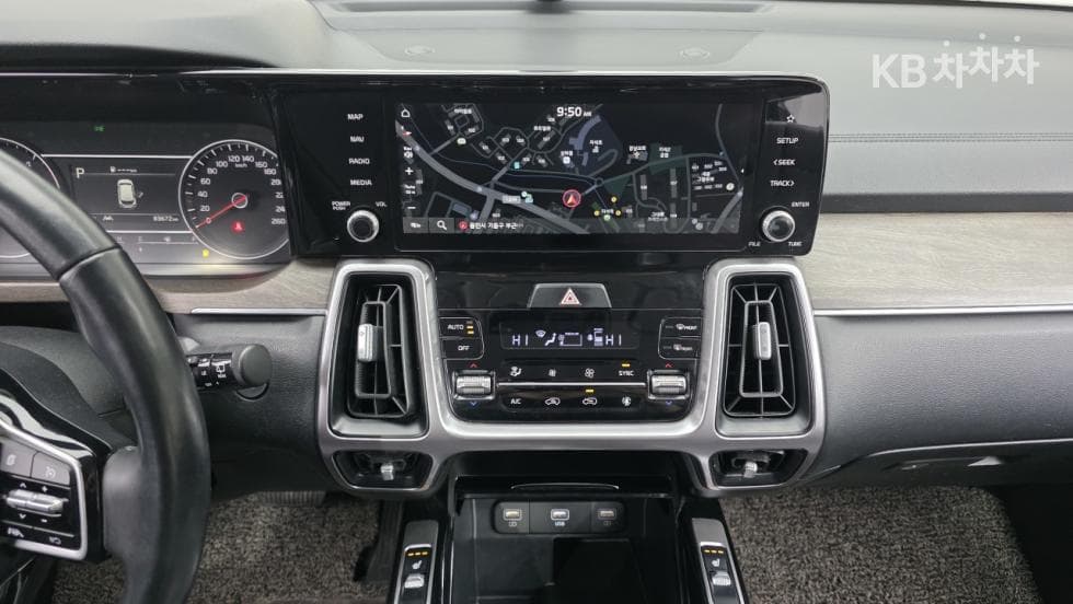 Kia Sorento 4th generation2.2 Diesel 2WD Trendy - 10