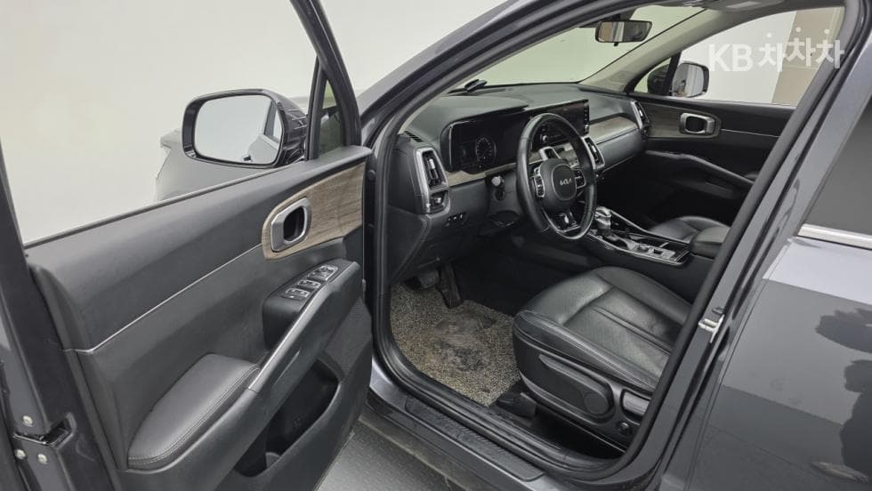 Kia Sorento 4th generation2.2 Diesel 2WD Trendy - 13