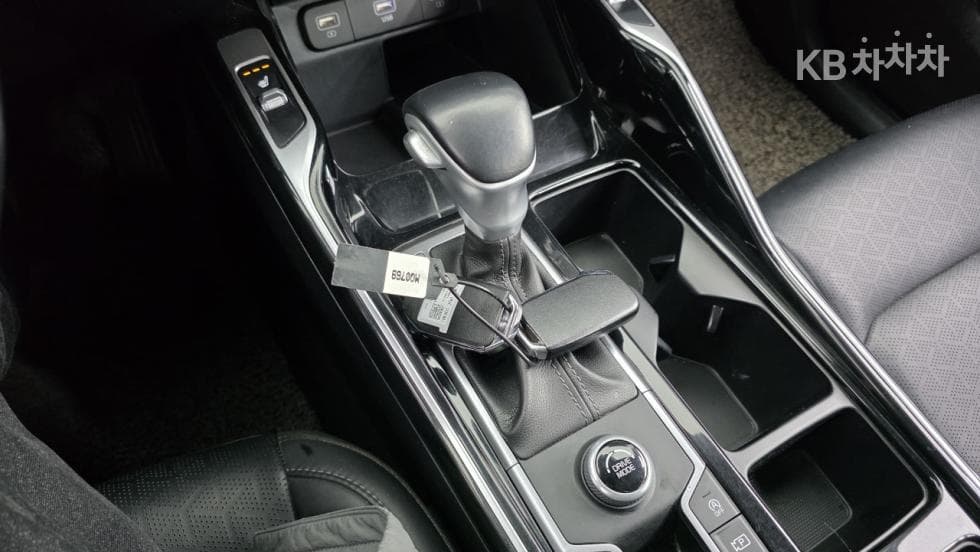 Kia Sorento 4th generation2.2 Diesel 2WD Trendy - 18