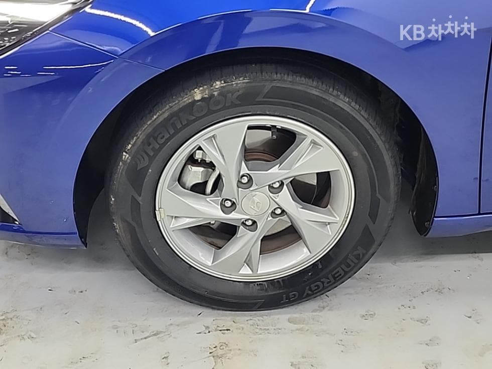 Hyundai All New Avante (Elantra)(CN7)1.6 Gasoline Modern - 19