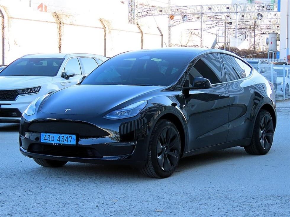 테슬라 Model Y Long Range - Image 1