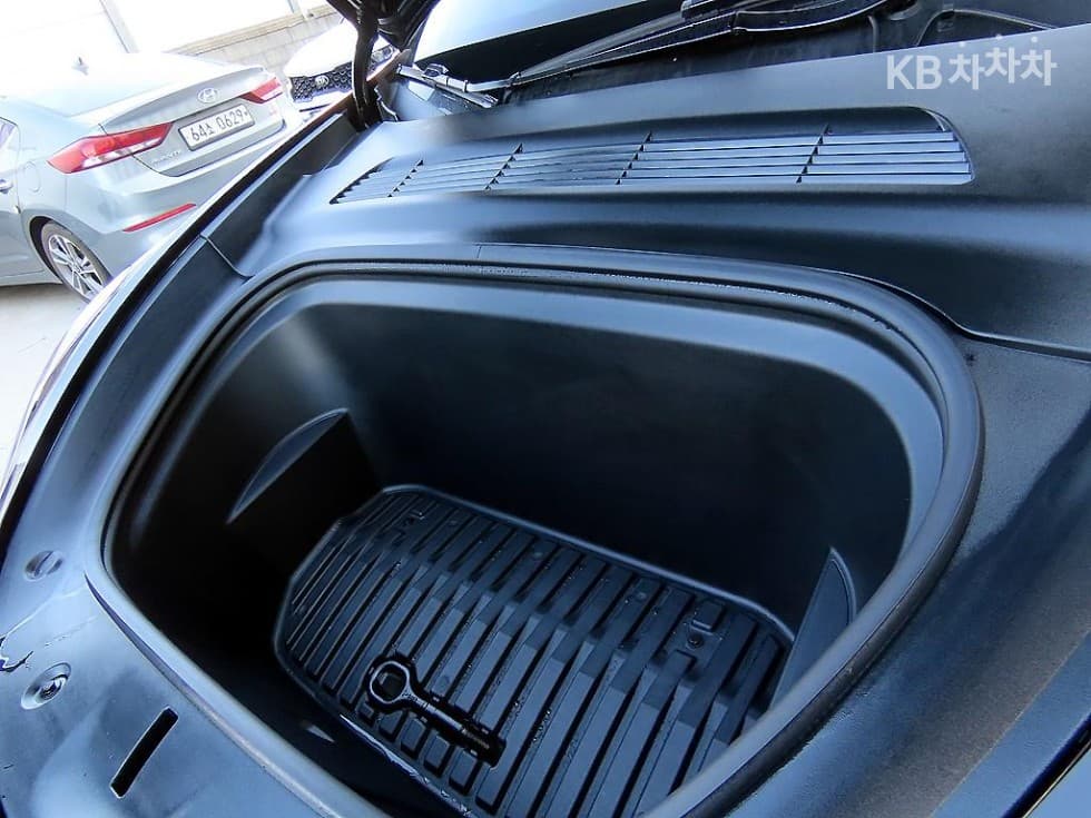 테슬라 Model YLong Range - 19