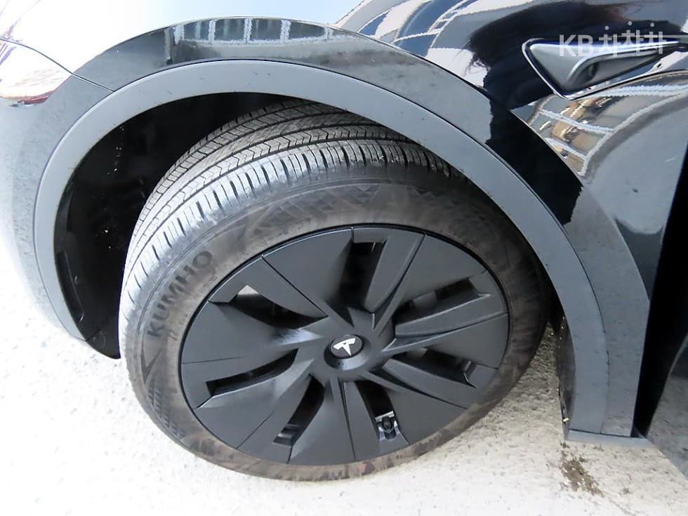 테슬라 Model YLong Range - 20