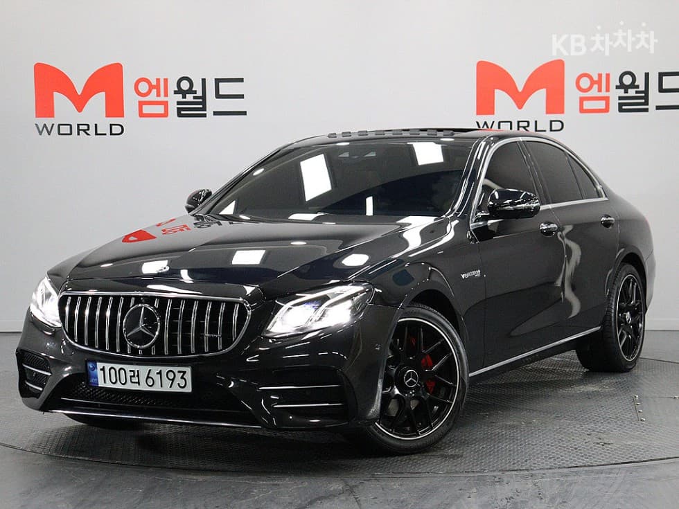 Mercedes-Benz E-Клас (W213) E300 4Matic Avantgarde - Image 1