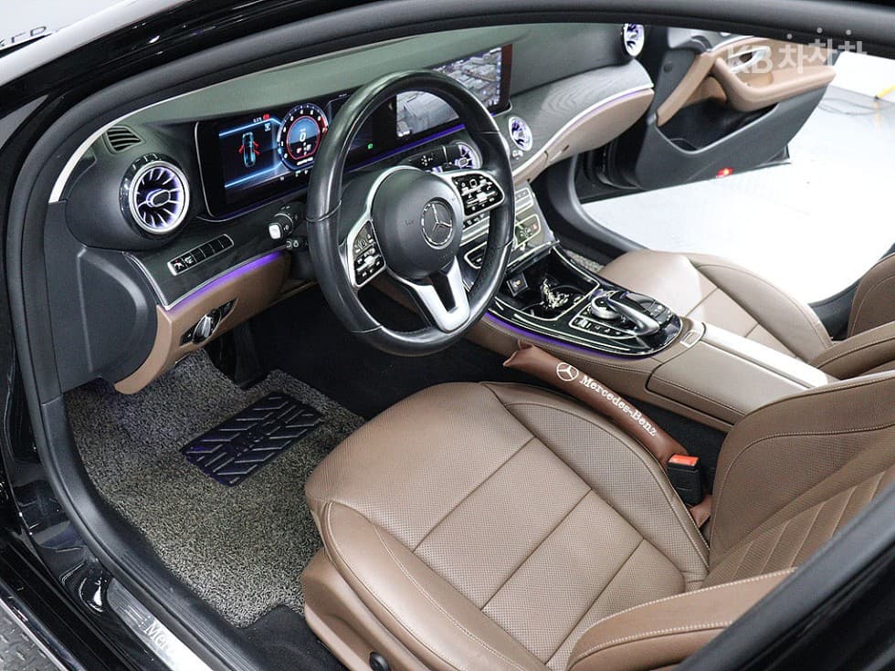 Mercedes-Benz E-Клас (W213)E300 4Matic Avantgarde - 16