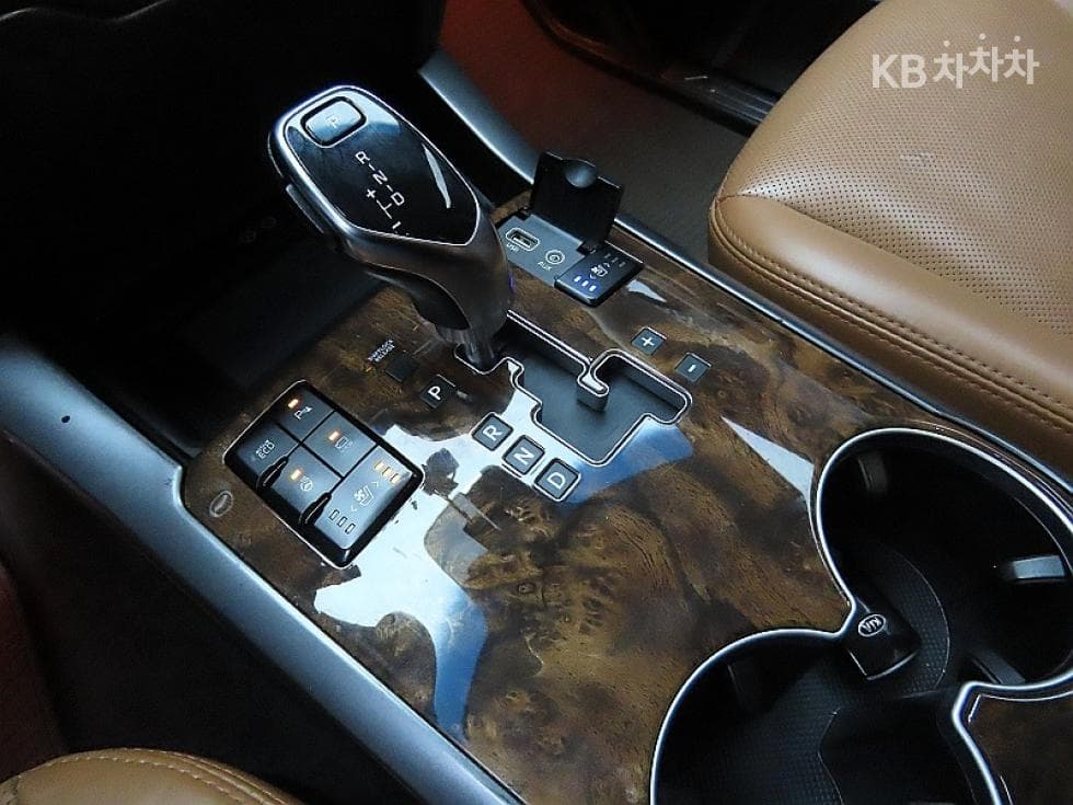 Kia The New (facelift) Mohave4WD President 5-seater - 9
