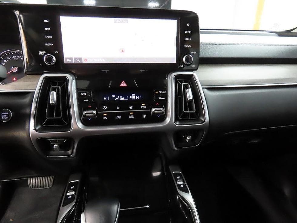 Киа Sorento 4-то поколение2.2 Дизел 4x4 Престиж - 14