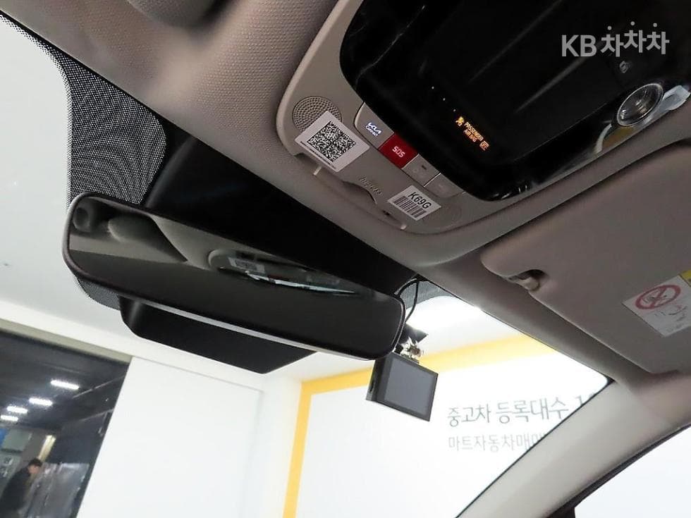 Киа Sorento 4-то поколение2.2 Дизел 4x4 Престиж - 16