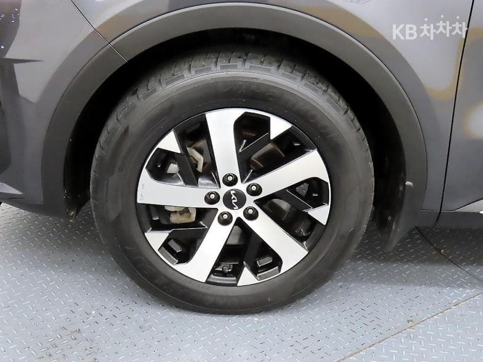 Киа Sorento 4-то поколение2.2 Дизел 4x4 Престиж - 20