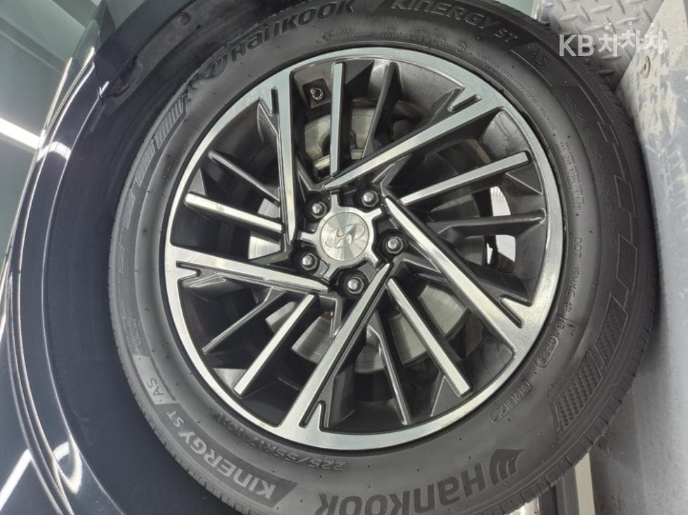 Hyundai The New (facelift) Grandeur (Azera)2.5 Premium 초이스 - 25