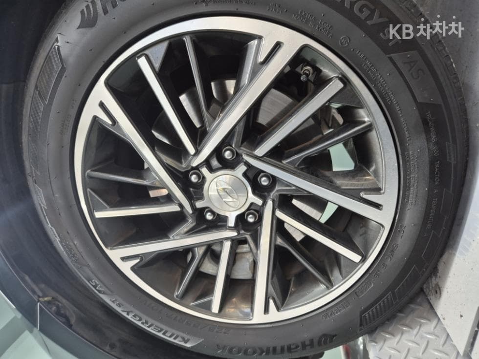 Hyundai The New (facelift) Grandeur (Azera)2.5 Premium 초이스 - 28