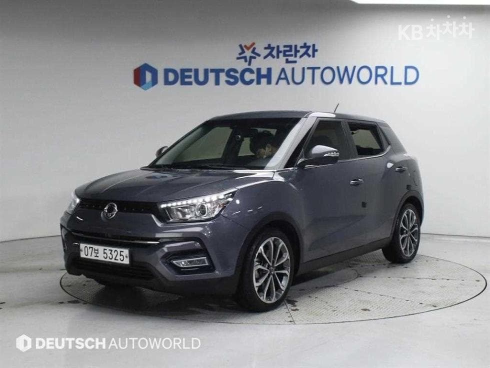 KG Mobility Tivoli 아머 1.6 Gasoline 기어 에디션 2WD - Image 1