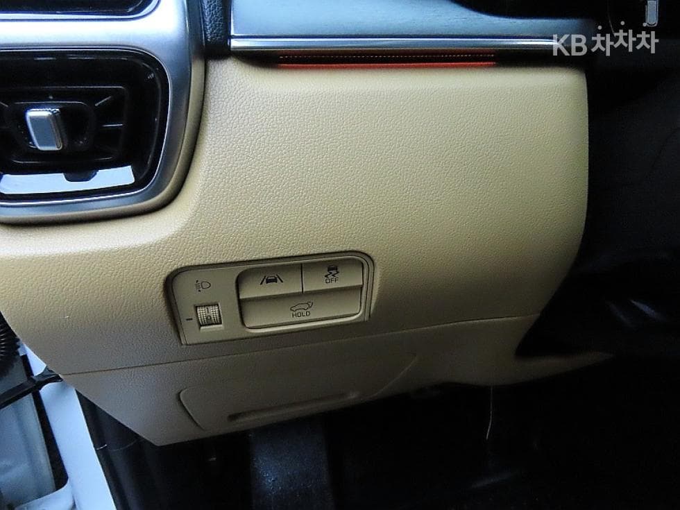 Kia The New (facelift) Sorento Hybrid MQ41.6T HEV 4WD Signature - 12