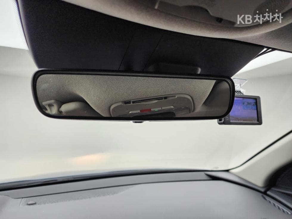 Киа Ди Всеново Ниро1.6 HEV Тренди - 11