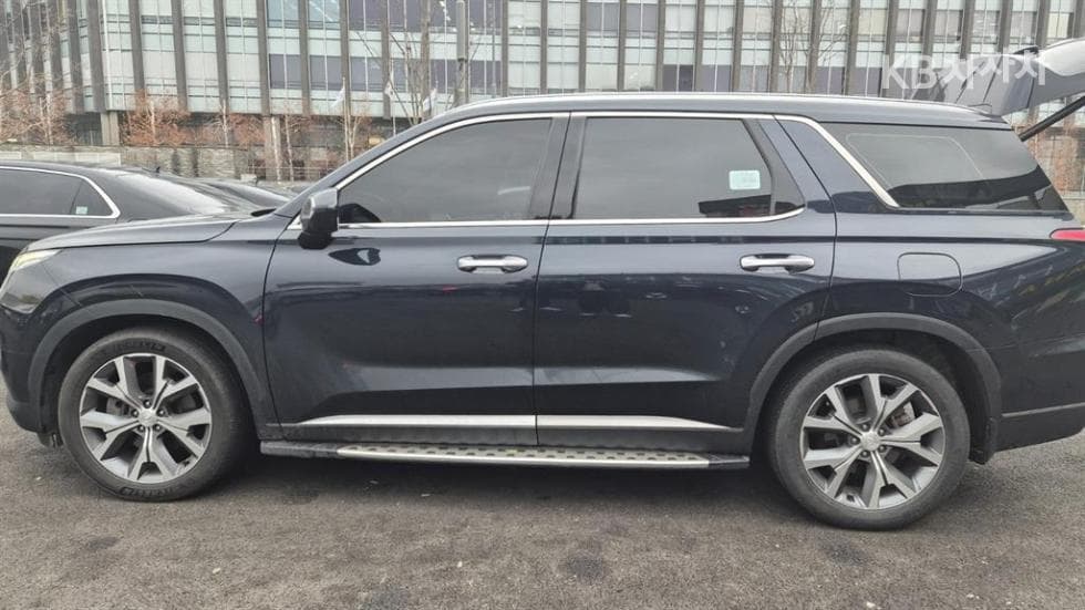 Hyundai Palisade3.8 Gasoline 7-seater (Limousine) AWD Prestige - 3